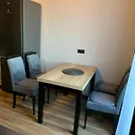 Bulwar Stare Apartment *