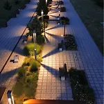 Apartment Bulwar Stare *